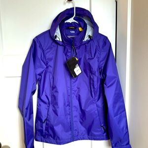 NWT Cabela’s Women’s Rain Jacket Sz Small